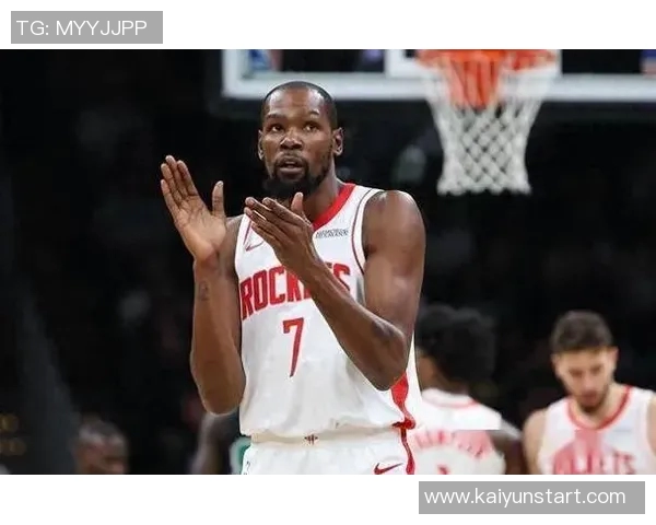 杜兰特谈乌度卡信任与自由空间期待为球队贡献更多力量 杜兰特谈乌度卡信任与自由空间期待为球队贡献更多力量