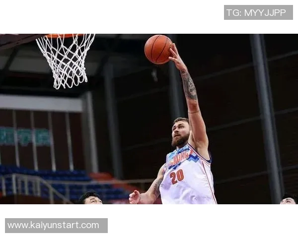 手感冰凉瓦塞尔上半场表现低迷仅得2分三分球全失手